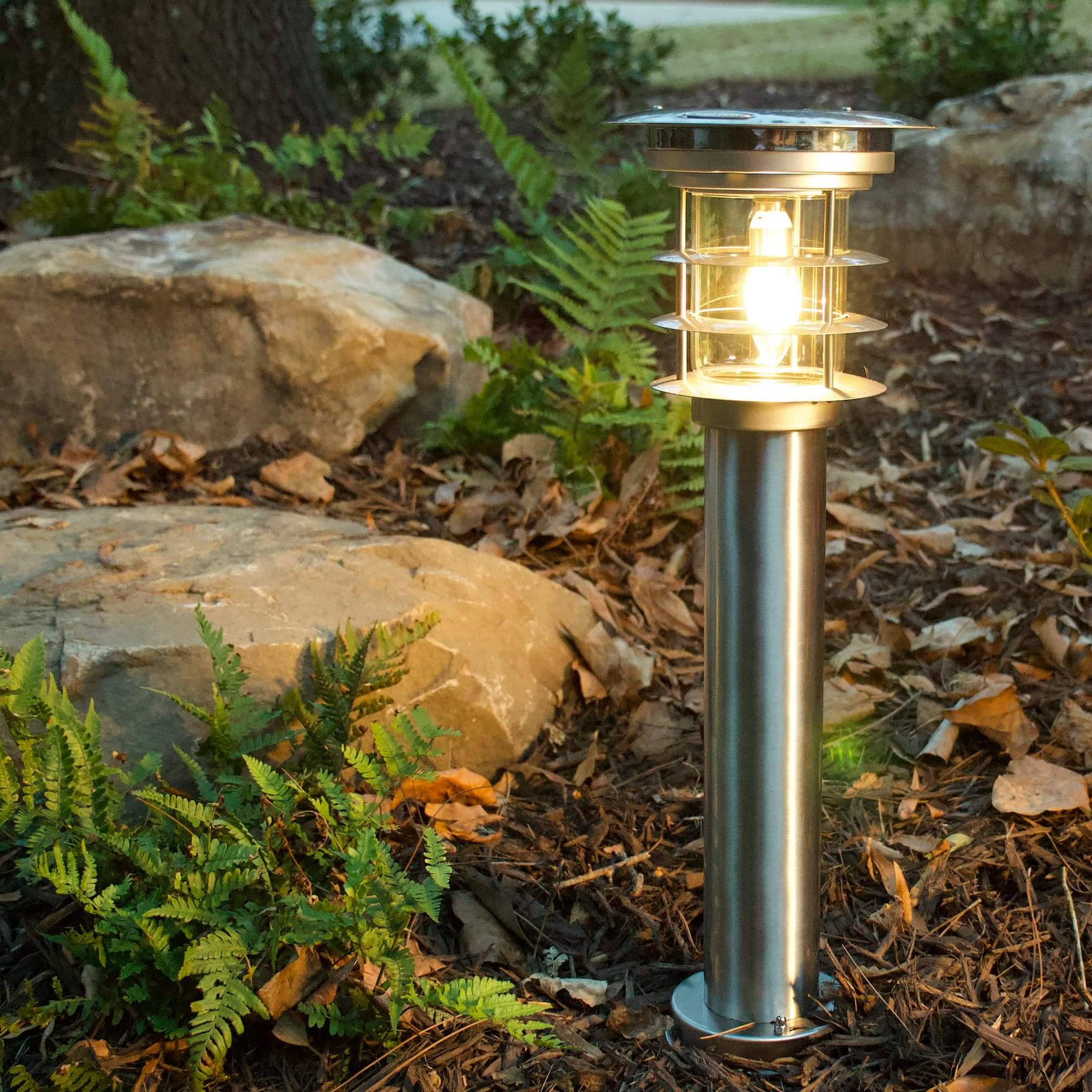 Premium Stainless Steel Solar Pathway Bollard Light – Dusk to Dawn Illumination