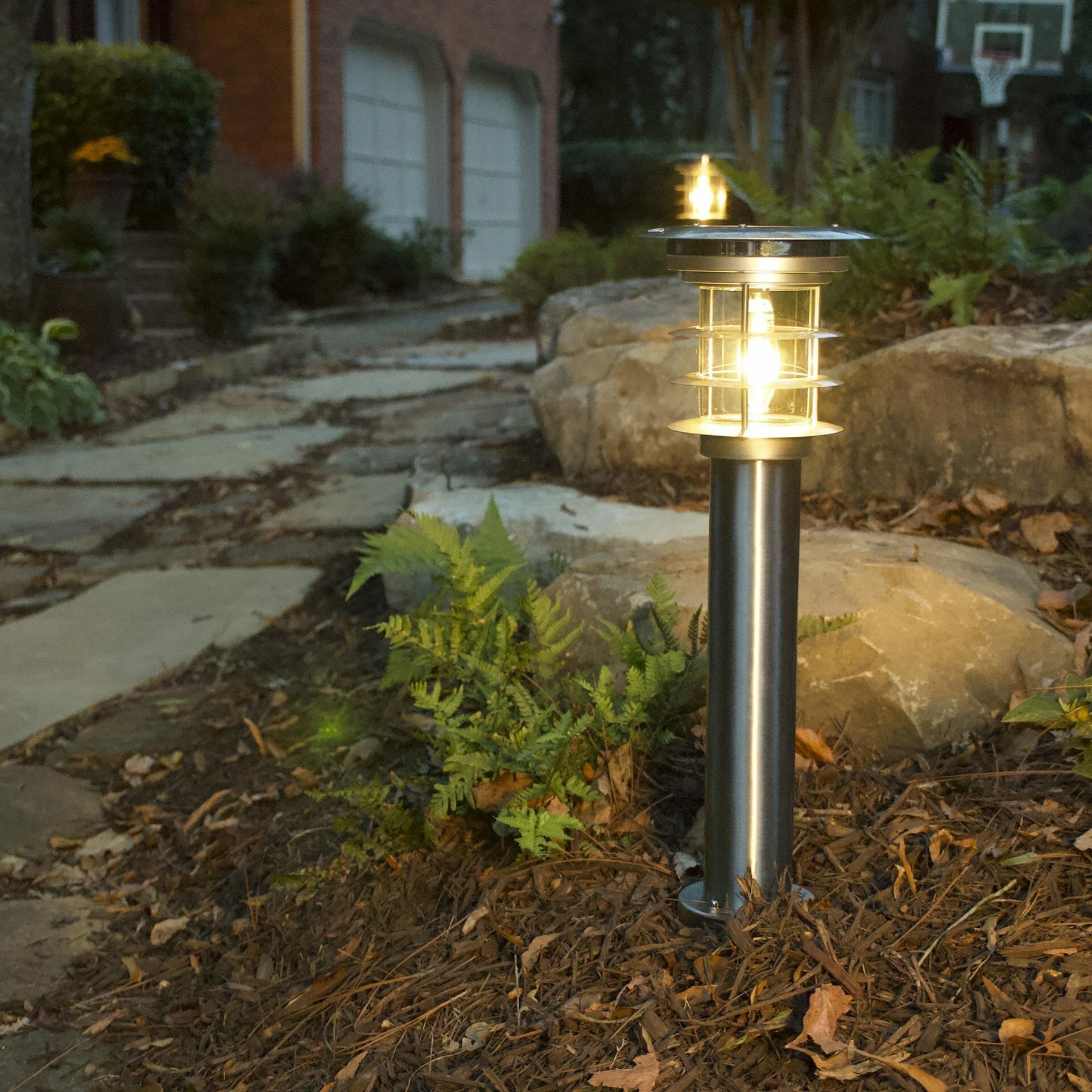 Premium Stainless Steel Solar Pathway Bollard Light – Dusk to Dawn Illumination