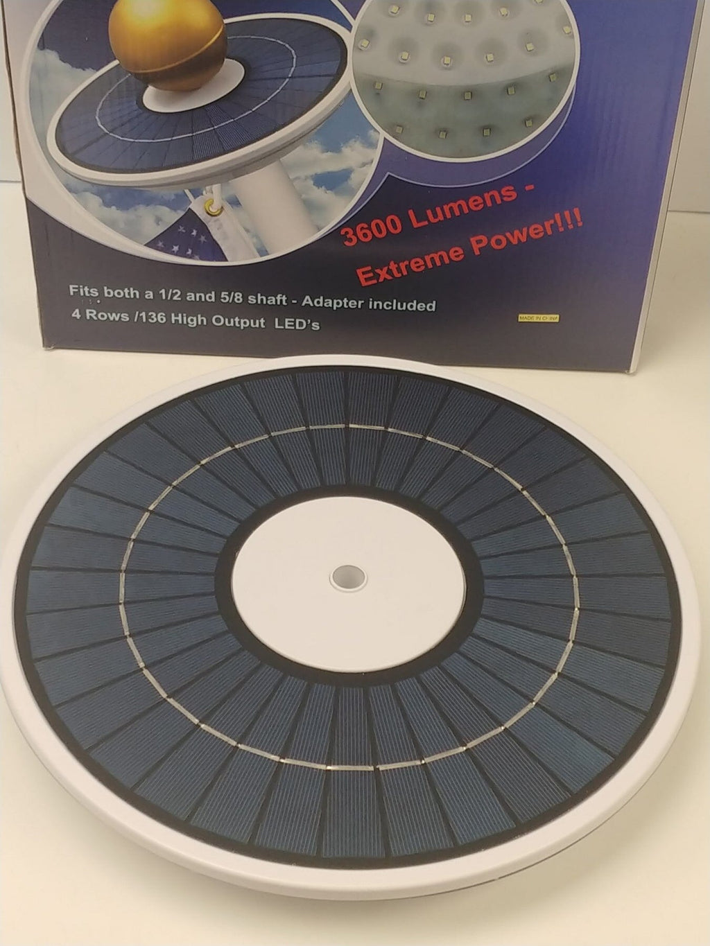 Magnum Solar Disk Flag Light