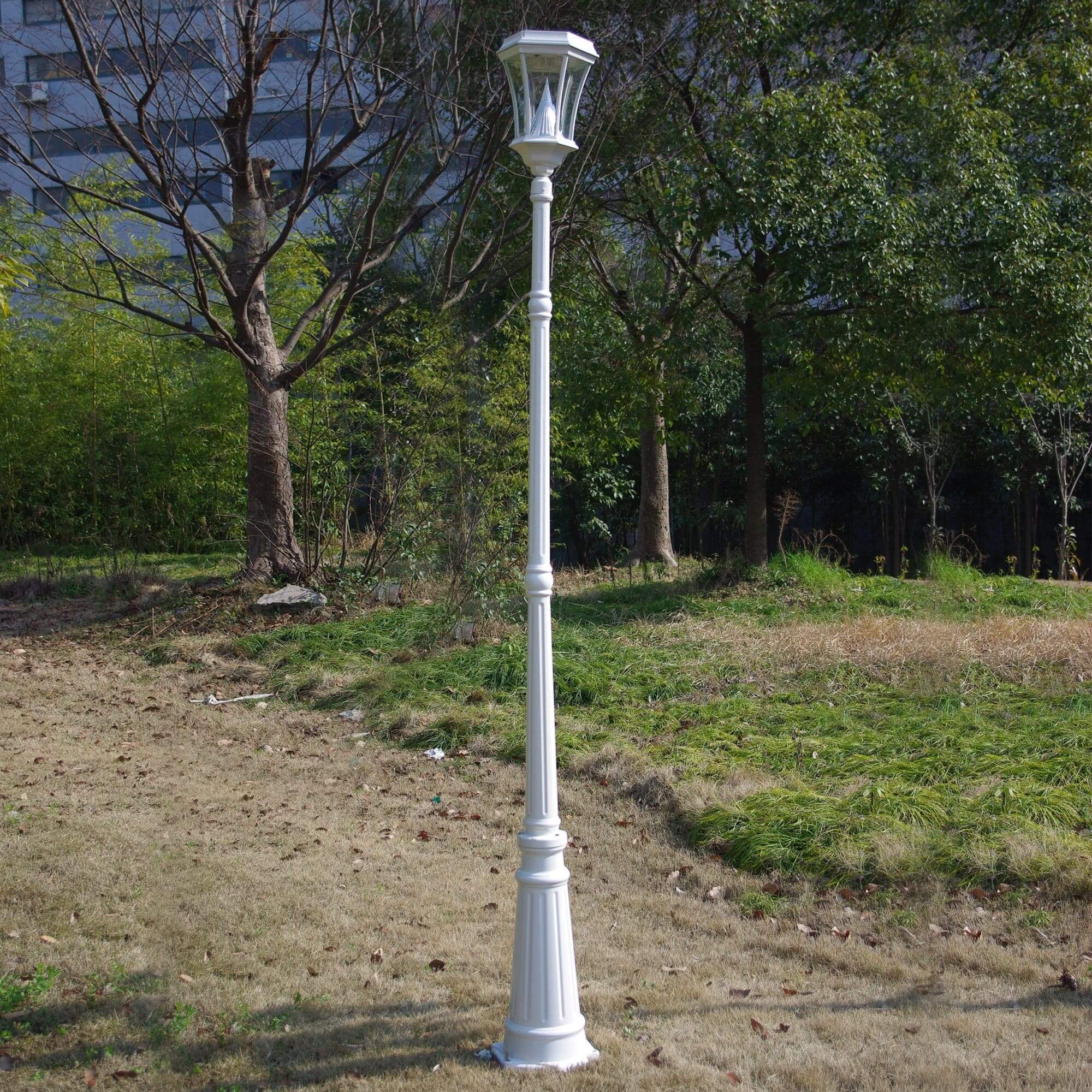 Gama Sonic Victorian Solar Light w GS Bulb Wall Pier 3 Fitter Mount White
